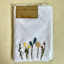 Load image into Gallery viewer, Floral Stitch Creations