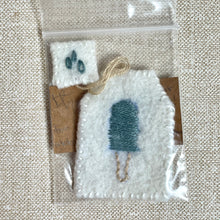 Load image into Gallery viewer, Floral Stitch Creations