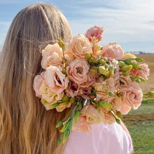 Load image into Gallery viewer, Lisianthus - Arena 3 Apricot Seed
