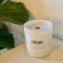 Load image into Gallery viewer, House In The Oak Trees Candle
