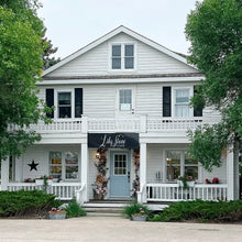 Load image into Gallery viewer, Lily Stone Cafe in the Summer
