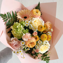 Load image into Gallery viewer, Monthly Bouquet Subscription
