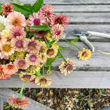 Load image into Gallery viewer, Garden to Table Workshop- Floral Table Top Arrangement
