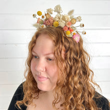 Load image into Gallery viewer, Dried Flower Crown Craft Kit
