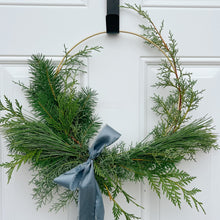 Load image into Gallery viewer, Holiday High Tea and Winter Wreath Workshop

