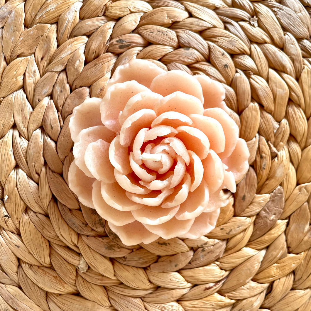 Prisma Flower Candles