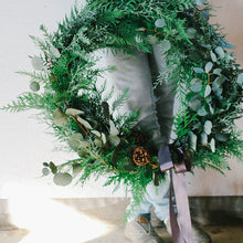 Load image into Gallery viewer, Holiday High Tea and Winter Wreath Workshop
